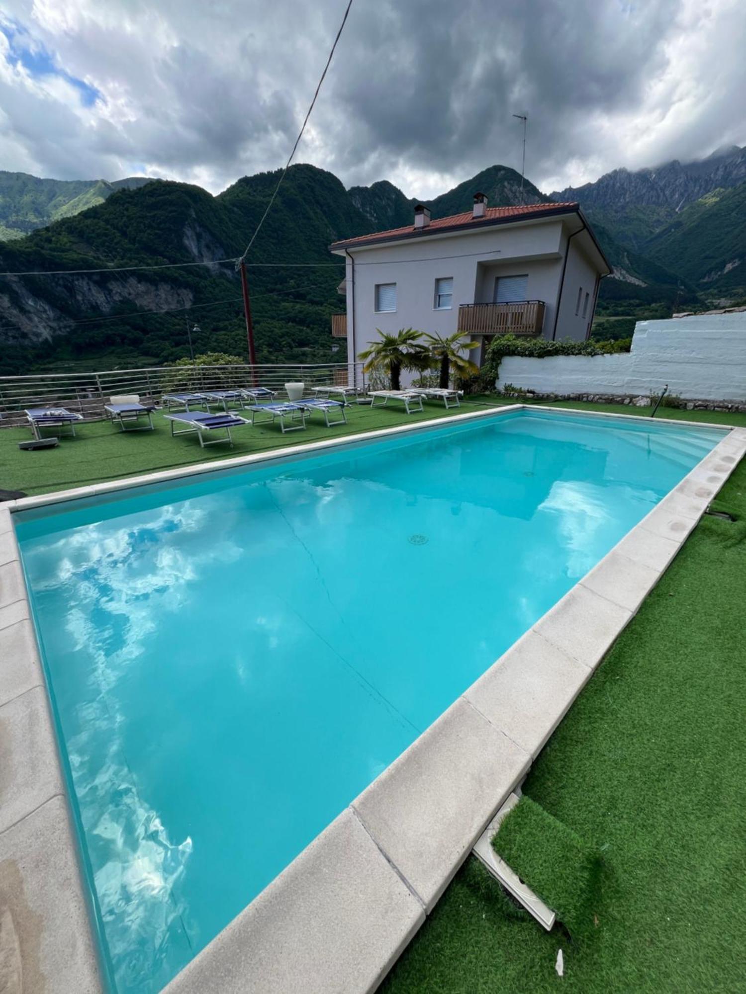 Infinity View Garda Lake Тенно Екстер'єр фото