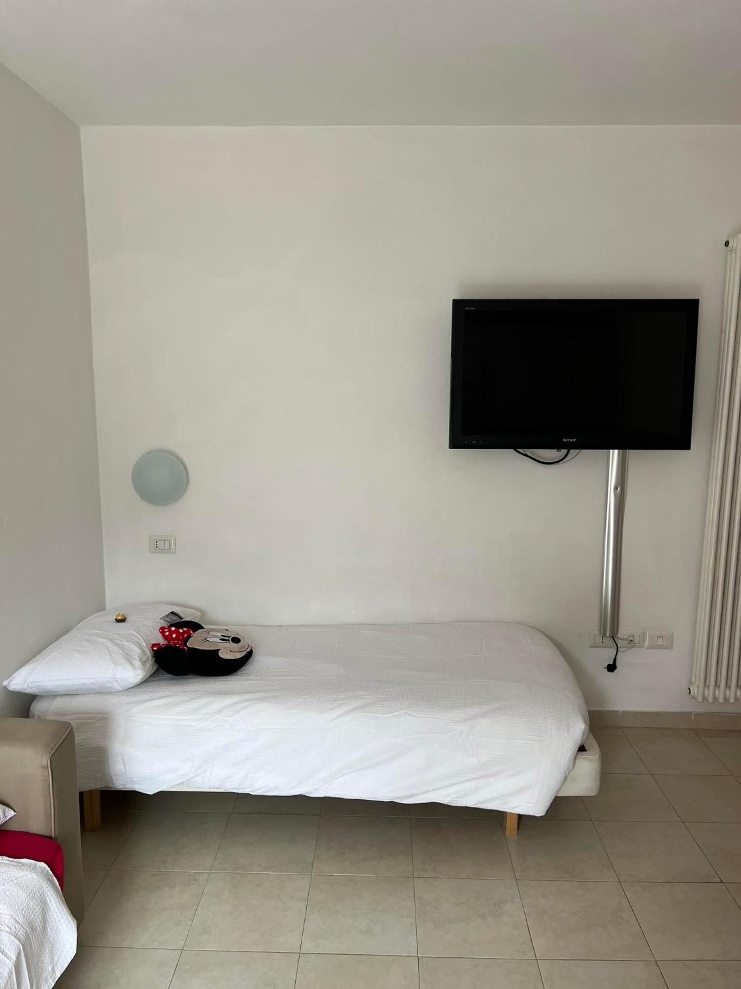 Infinity View Garda Lake Тенно Екстер'єр фото