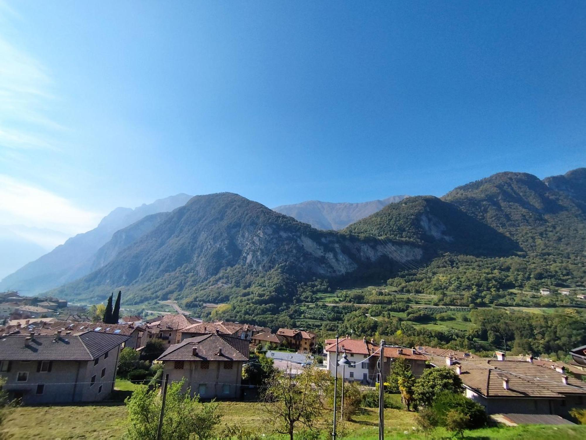Infinity View Garda Lake Тенно Екстер'єр фото