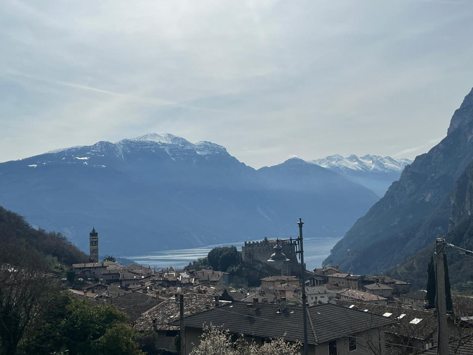 Infinity View Garda Lake Тенно Екстер'єр фото