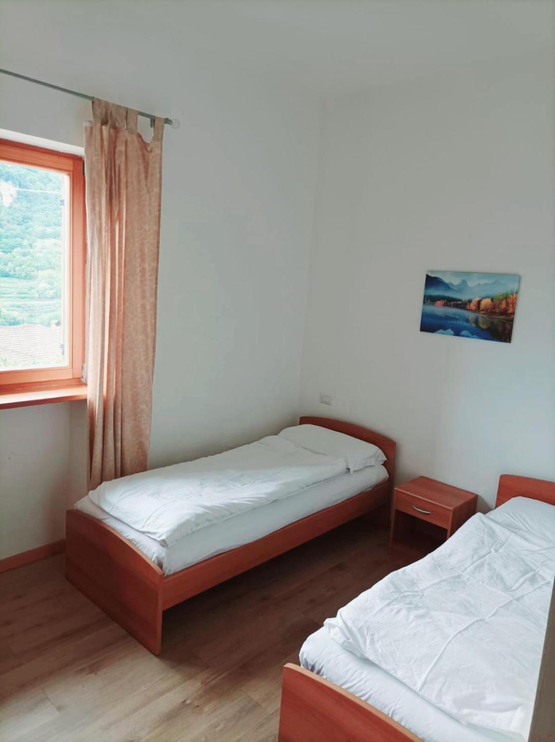 Infinity View Garda Lake Тенно Екстер'єр фото