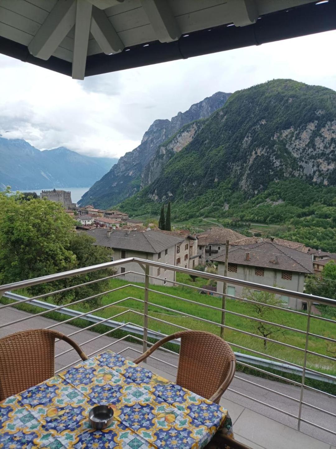 Infinity View Garda Lake Тенно Екстер'єр фото